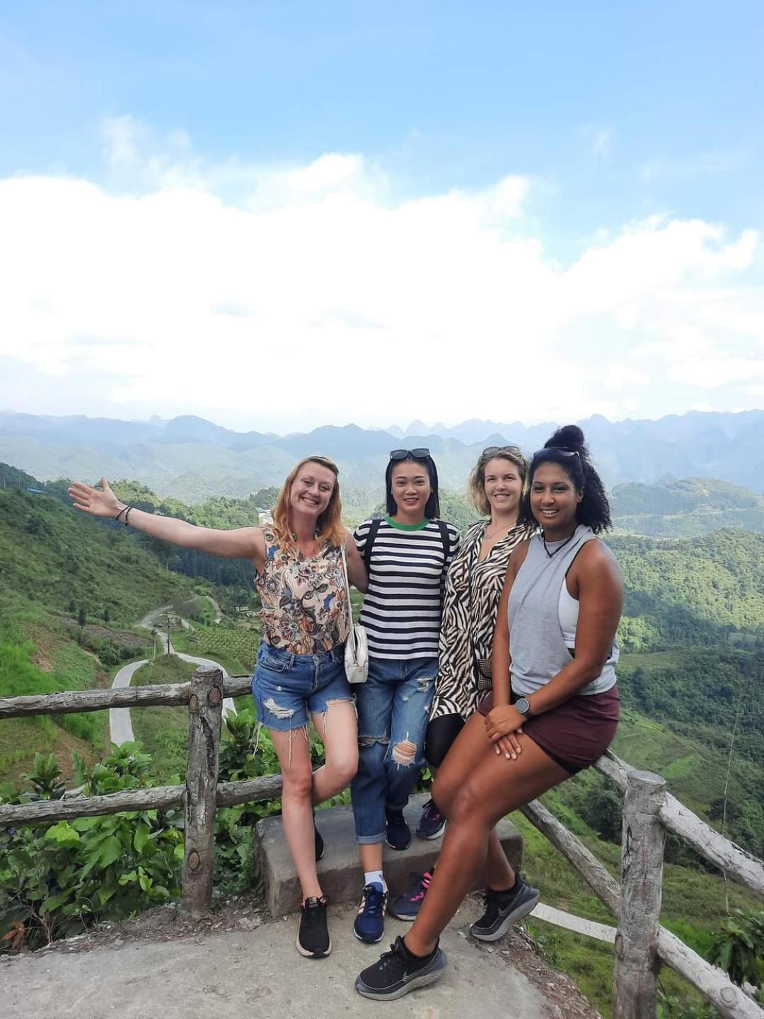 Napoli Hostel Chan Chau Eksteriør billede