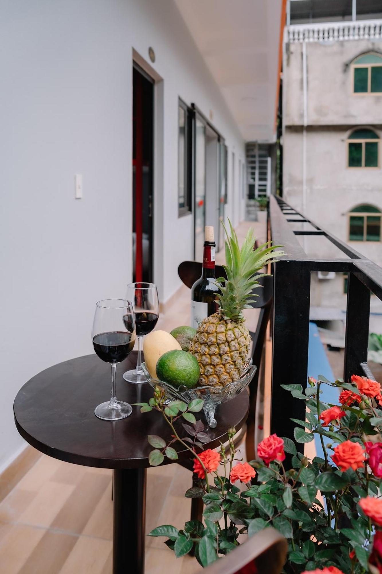 Napoli Hostel Chan Chau Eksteriør billede