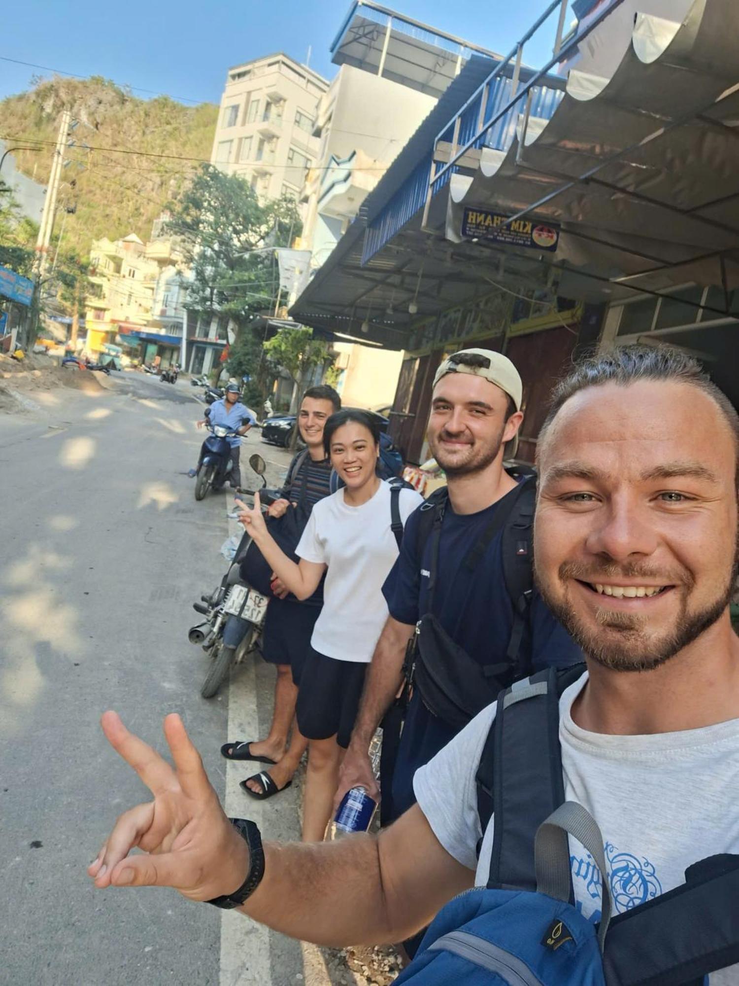 Napoli Hostel Chan Chau Eksteriør billede