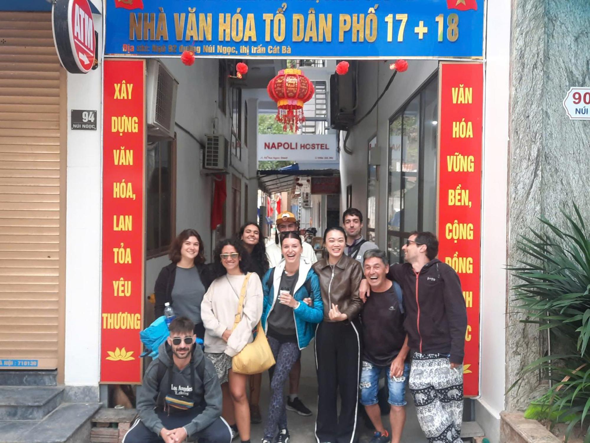 Napoli Hostel Chan Chau Eksteriør billede